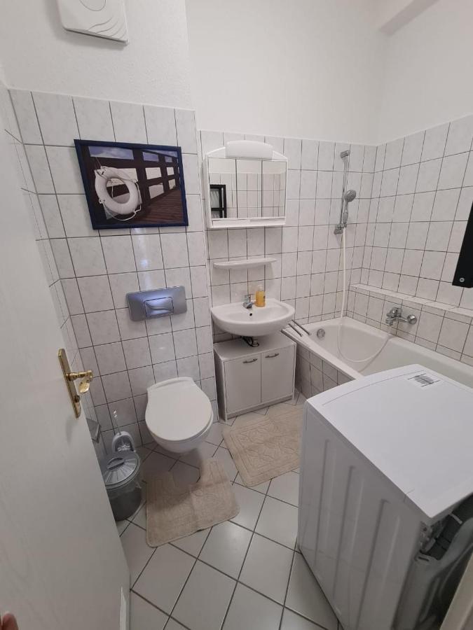 Flex Aparts - 2-Raum Wohnung In Zwickau Mit Balkon מראה חיצוני תמונה